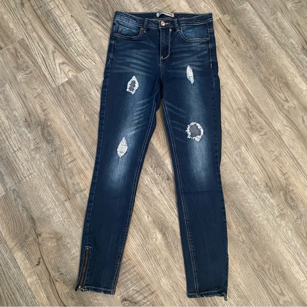 Twentyone Black by RUE 21 Womens Jeans Sz 1 / 2 Distress HighRise Jeggi…